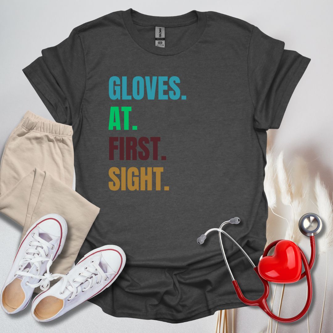 Gloves At First Sight Colored T-Shirt