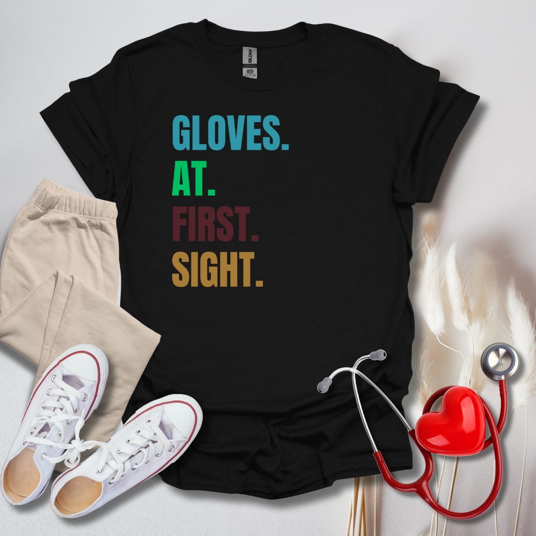 Gloves At First Sight Colored T-Shirt