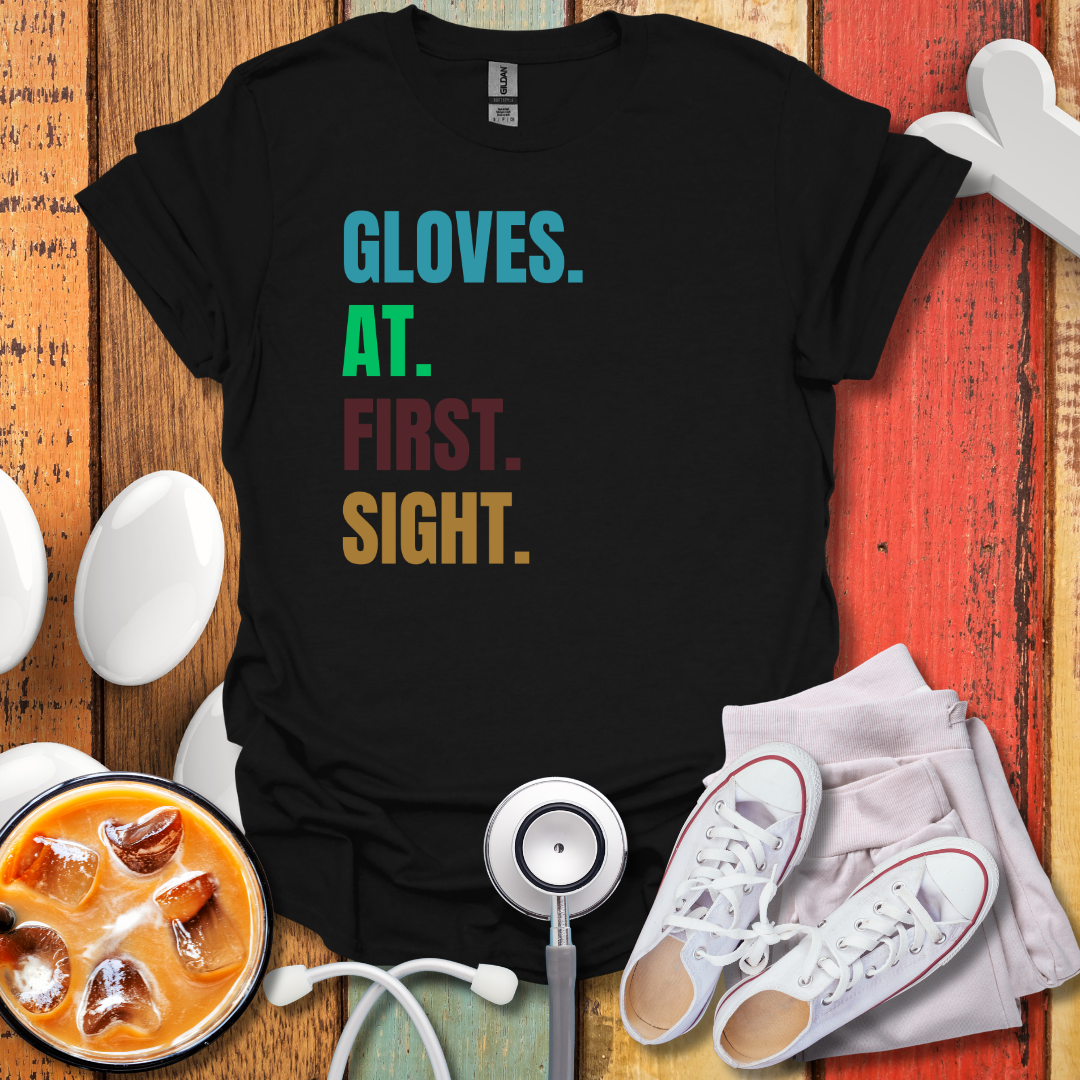 Gloves At First Sight Colored T-Shirt