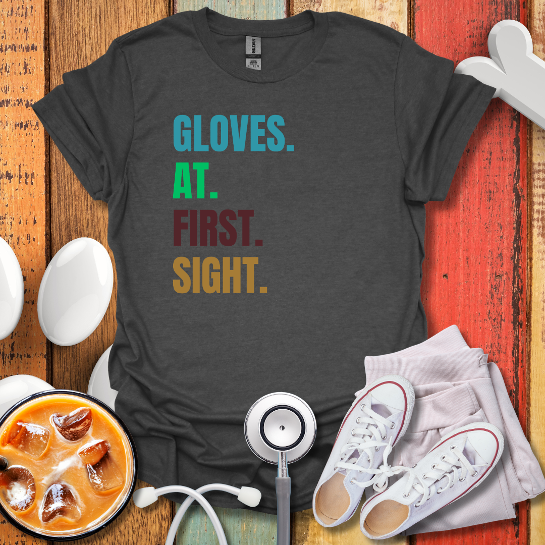 Gloves At First Sight Colored T-Shirt