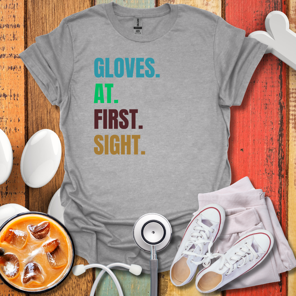Gloves At First Sight Colored T-Shirt